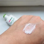 تست بافت کرم آبرسان مرطوب کننده سیمپل | Light